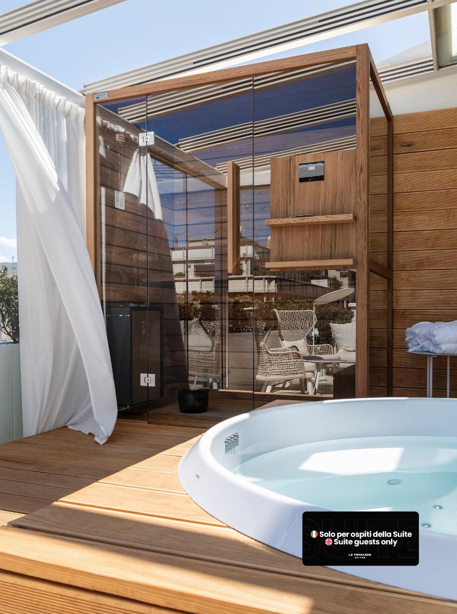 Le Terrazze Suites Bari Buitenkant foto